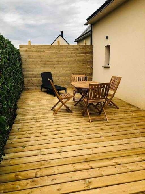 Maisonnette Avec Terrasse Argences Eksteriør billede