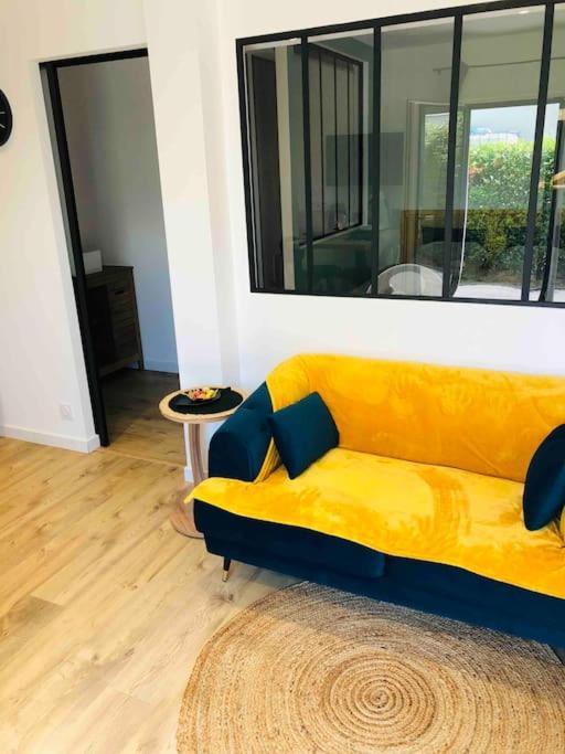 Maisonnette Avec Terrasse Argences Eksteriør billede