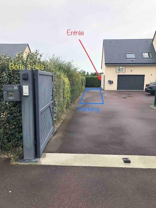 Maisonnette Avec Terrasse Argences Eksteriør billede